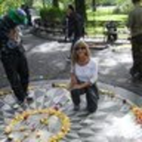 Meet your Posher, Debbie - Picture 1 of 1